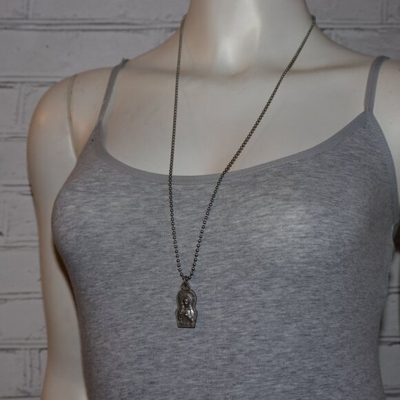 Vintage "Our Lady of Mercy" silver necklace 30" - Picture 4 of 5